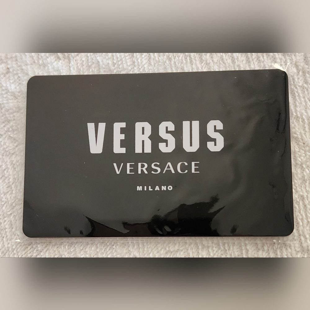 Versus Versace NWT Women's 36MM Stainless Steel Bracelet Watch. - Picture 11 of 16